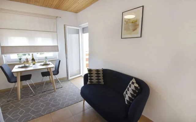 Sunny Apartment in Umag