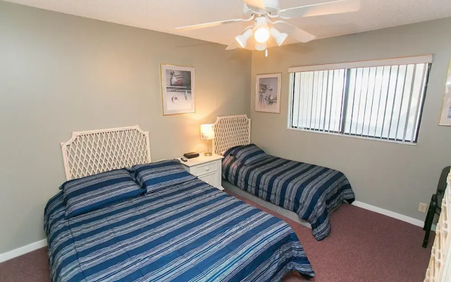 Oceanfront Luxury: 2BR Condo, St. Augustine