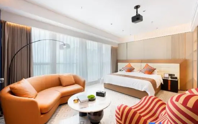 Wanguo Blue Ocean Hotel (Lovers Road Jiuzhou Port)