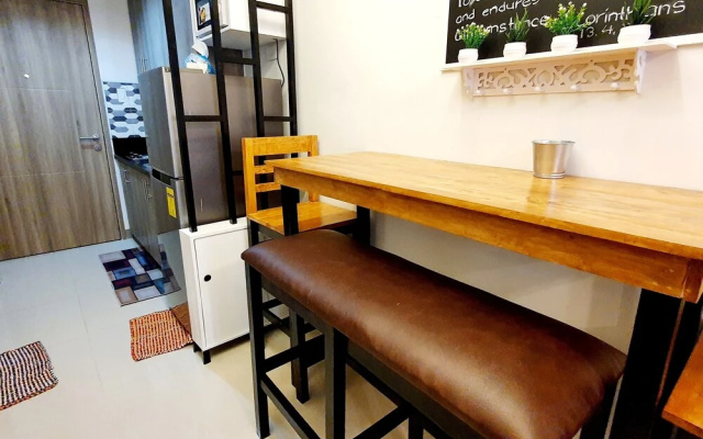S Residences MOA Condo Stunnin Condo T1