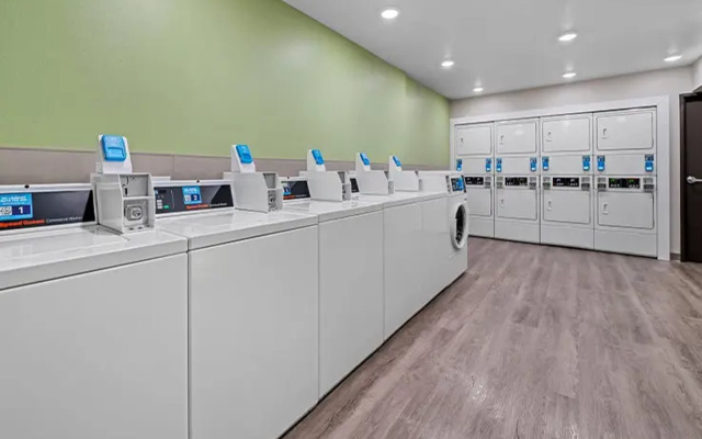 Woodspring Suites Loves Park Rockford