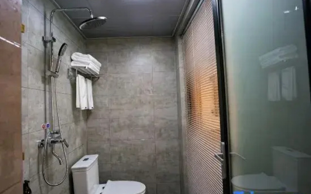 Chenghuai Junyuan Boutique Hostel