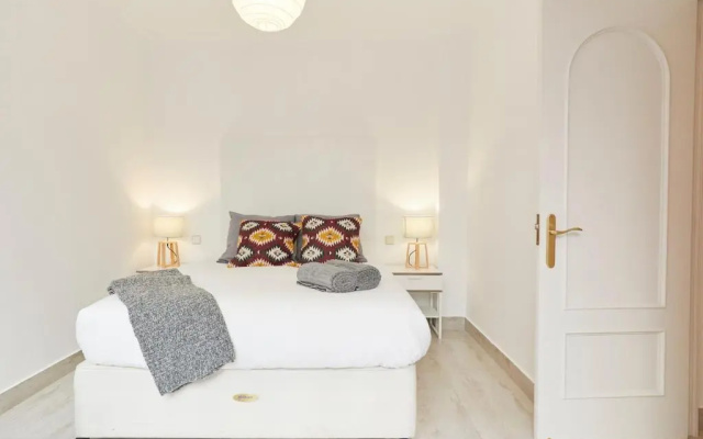 LEEWAYS APARTMENT in VELÁZQUEZ