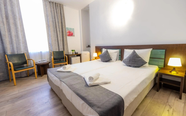 Hotel Sir Lujerului