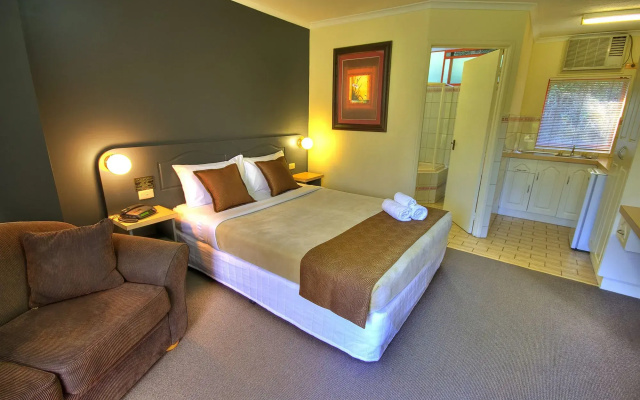 Lorne Coachman Inn