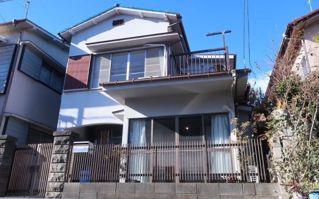 KT1 Mori no Kabe Tokyo
