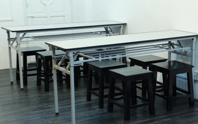 Mingalarbar Hostel