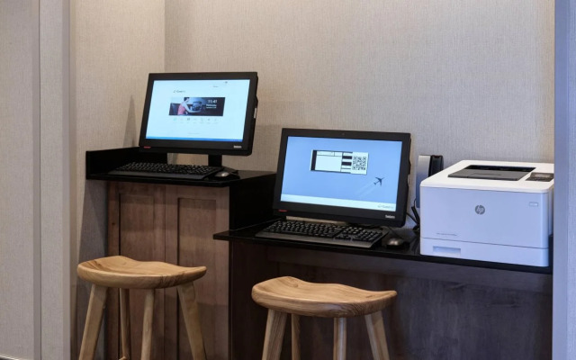 Fairfield Inn & Suites by Marriott Columbus, IN