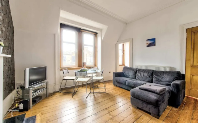 Central location! 2BDR Flat in Haymarket