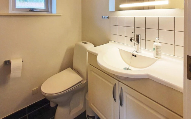 8 Person Holiday Home in Asnaes