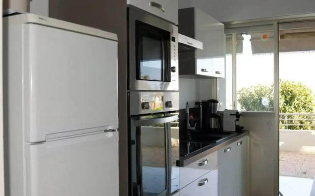Apartment in Golfe Juan With Sea View