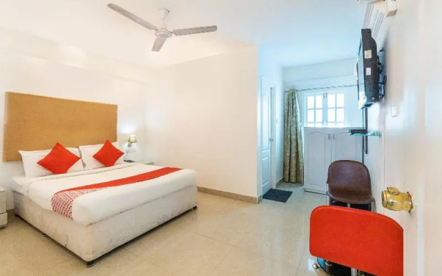OYO 71720 Hotel Fiesta Grand
