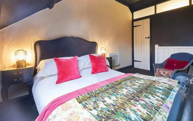 Host Stay Dotty s Coastal Retreat