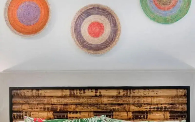 Molucano Themed Rooms