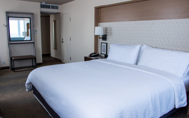 Holiday Inn Metairie New Orleans by IHG