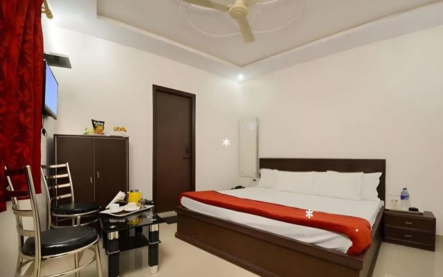 Hotel Raj Paradise by OYO Rooms