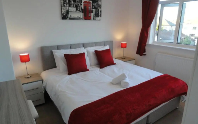 Filton House by Cliftonvalley Apartments