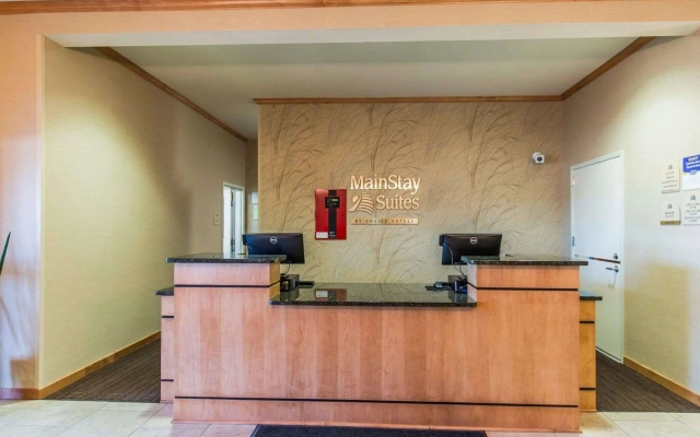 MainStay Suites Sidney - Medical Center