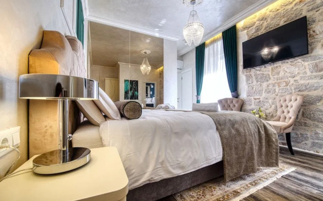 Riva Palace - design rooms