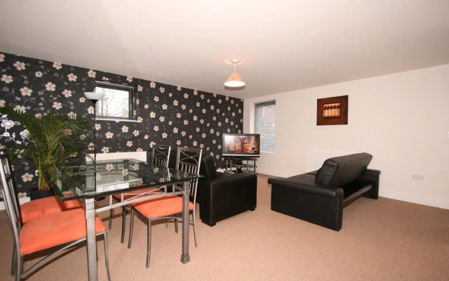 Central Serviced Apartments - 84 Gloucester Rd