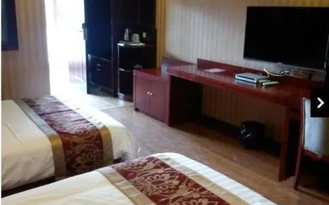Xiangcaohu Holiday Hotel(金秀香草湖假日酒店)