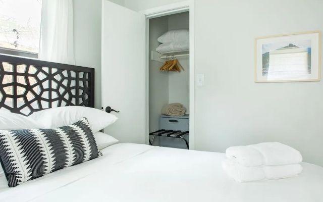 WanderJaunt - Sendero - 3BR - East MLK