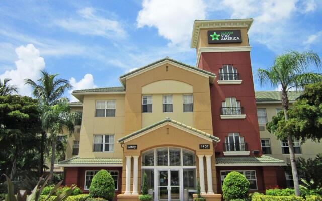 Отель Extended Stay America Fort Lauderdale - Cypress Creek Prk N вид на фасад
