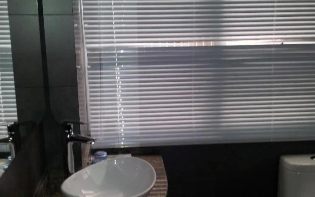 VIs Hotel Shishi Baqi