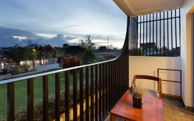 The Thirdfold Residence