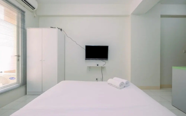 Contemporary Studio at Podomoro Golf View Apartment