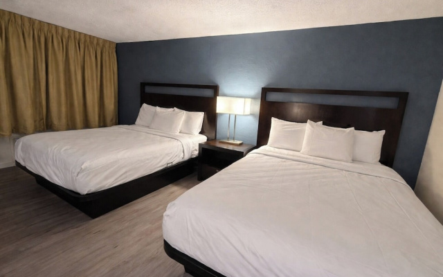 Express Inn & Suites