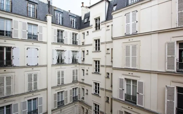 Parisian Home - Invalides