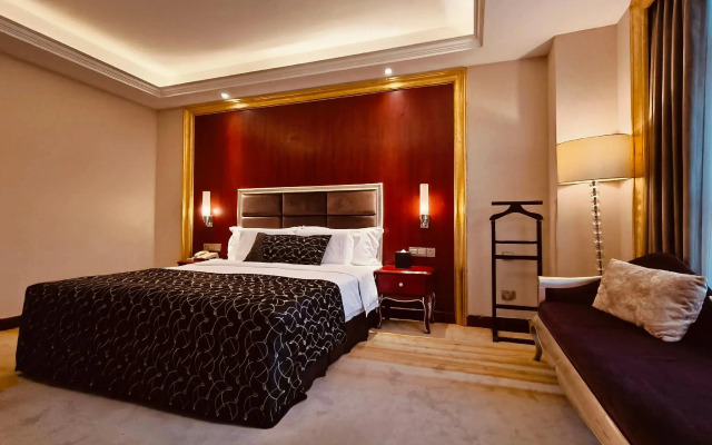 Days Hotel Dianya Chongqing