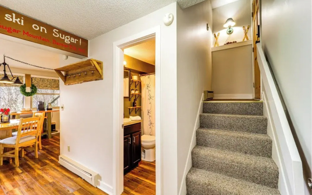 Hike, Sip & Stay Awhile! Sugar Mountain Getaway