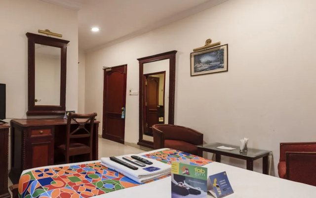 OYO 8198 Hotel Raj International