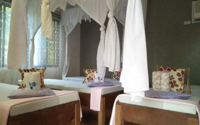 Cliffside Cottages