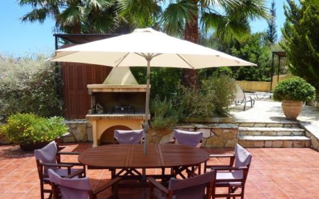 VIlla Alionas