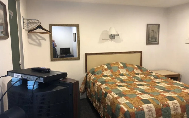 Spring Haven Motel