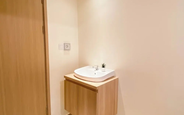 Functional 2Br At Apartment Meikarta