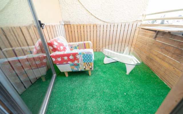 YalaRent Argaman 2BR & Balcony APT - Families only