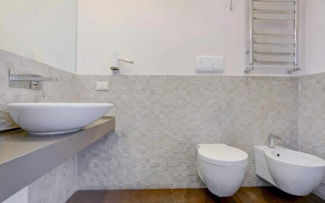 Rm-h501-gpsc20o7 Colosseo Gardens - C13