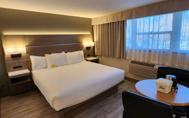 Days Inn & Conference Centre by Wyndham Penticton