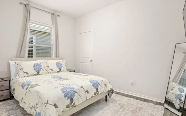 Modern 3BR Home in San Antonio