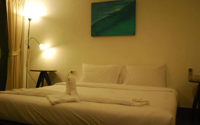 Baan Andaman Sea Surf