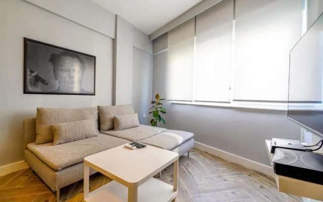 Central Flat near Beach in Muratpasa Antalya