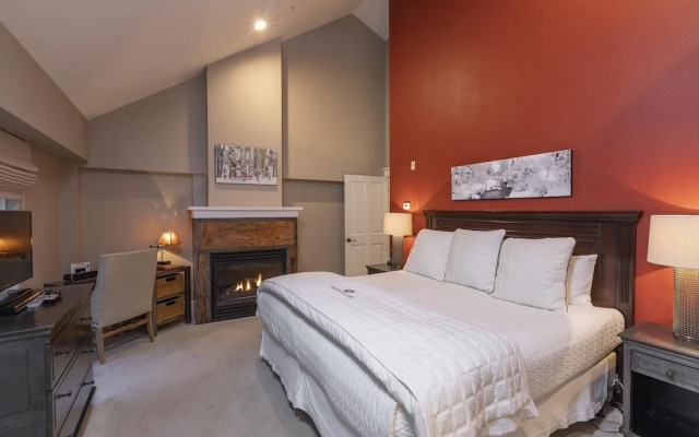 River Club 309 2 Bedroom Condo by Alpine Lodging Telluride