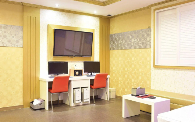 Vovtel Hotel