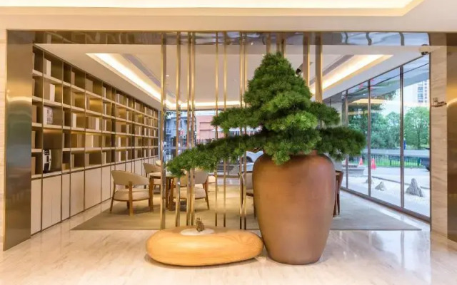Ji Hotel Shanghai Meilan Lake Luxiang Road