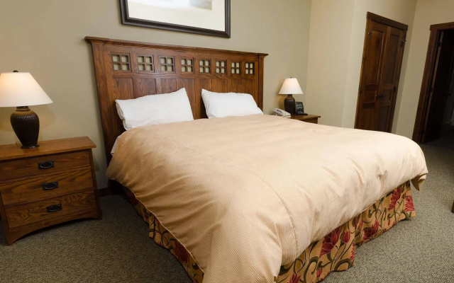 Soaring Eagle Lodge