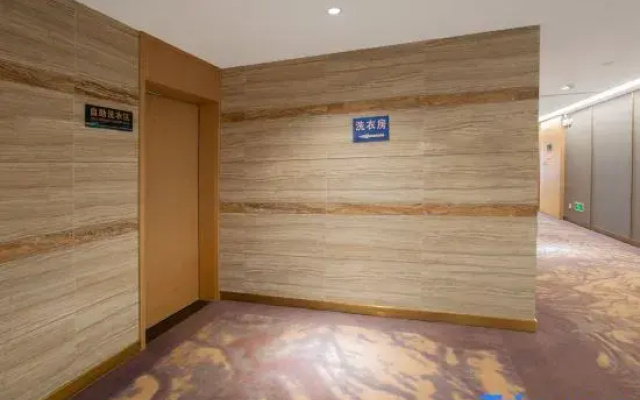 Lidu International Hotel